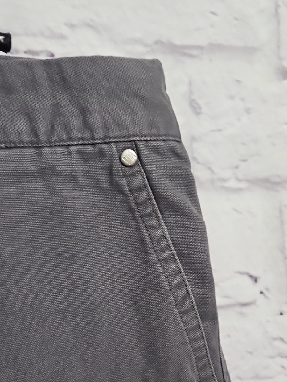 Columbia Men's Gray Flat Front Casual Shorts - Picture 5 of 10